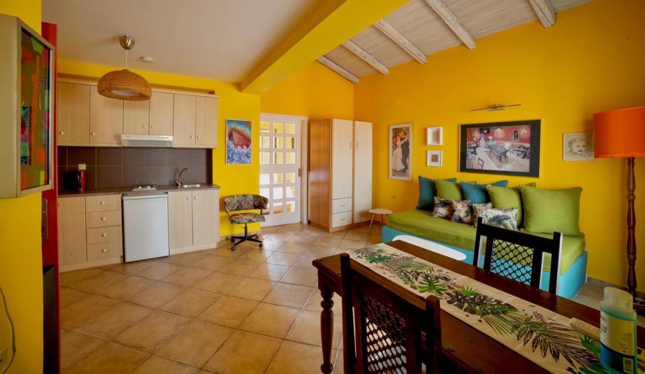 Villa Kirki Apartments Agia Efimia Luaran gambar