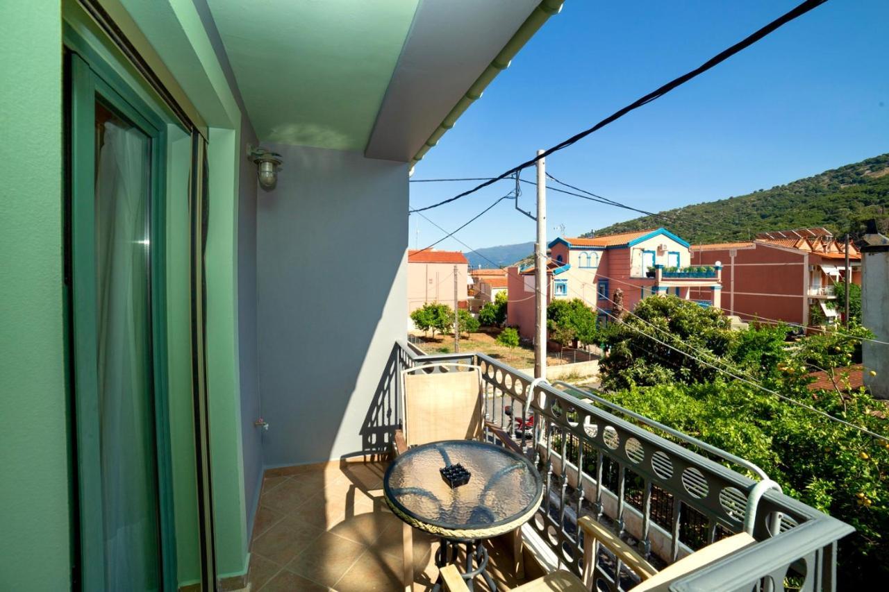 Villa Kirki Apartments Agia Efimia Luaran gambar